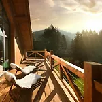 Gerendaház Oasis - Luxury 5-bedroom With Panoramic Views *