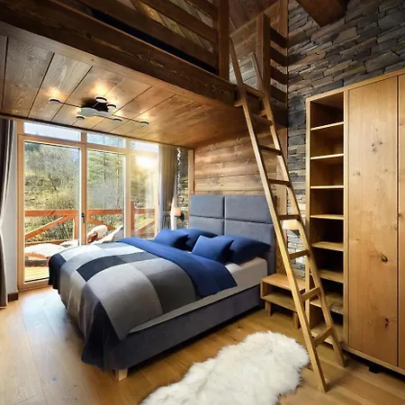 Oasis - Luxury 5-bedroom With Panoramic Views