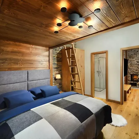 Oasis - Luxury 5-bedroom With Panoramic Views Chata *