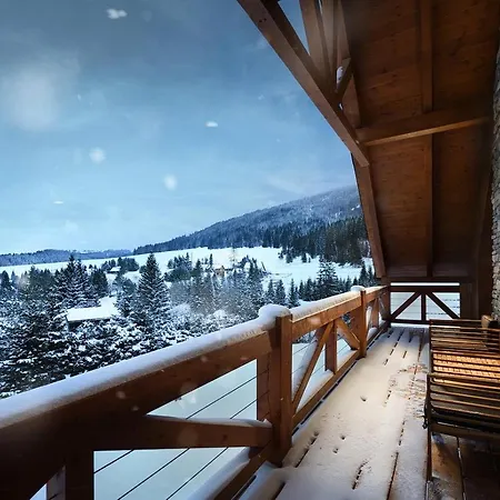 Oasis - Luxury 5-bedroom With Panoramic Views *